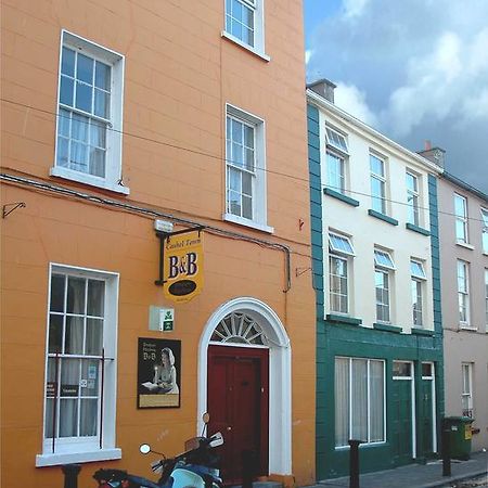 Cashel Town Center Inn Esterno foto